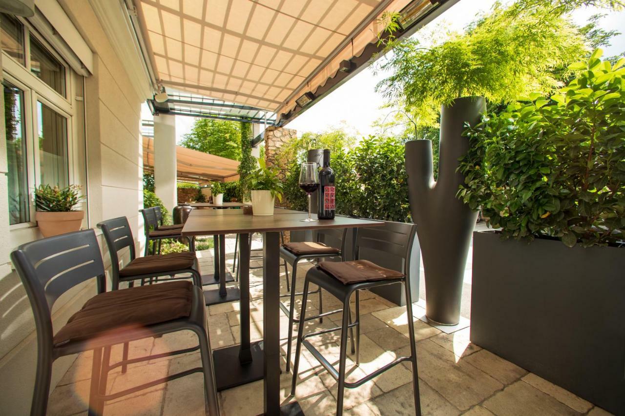 Hotel-Restaurant Allmer Weiz Exterior photo